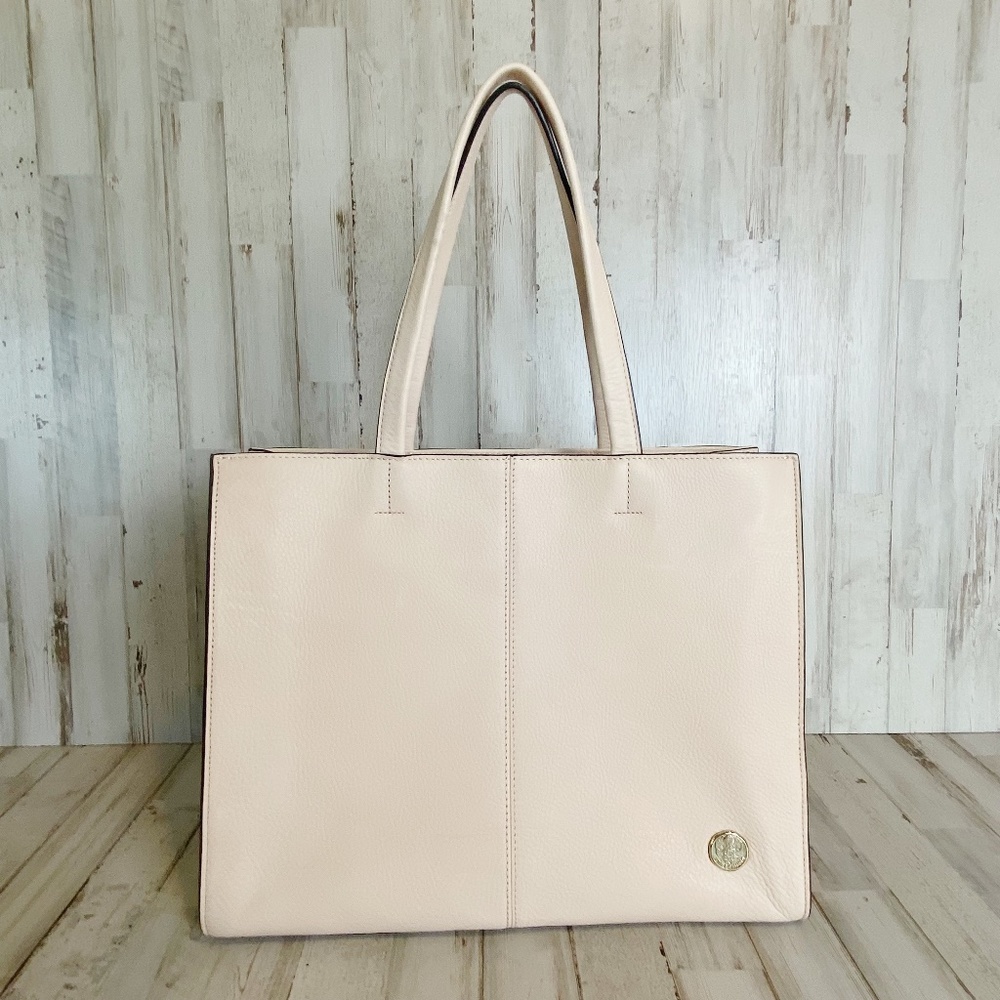❌SOLD❌ Vince Camuto | Womens Pale Peach Leather Elvan Tote Bag - Picture 1 of 7